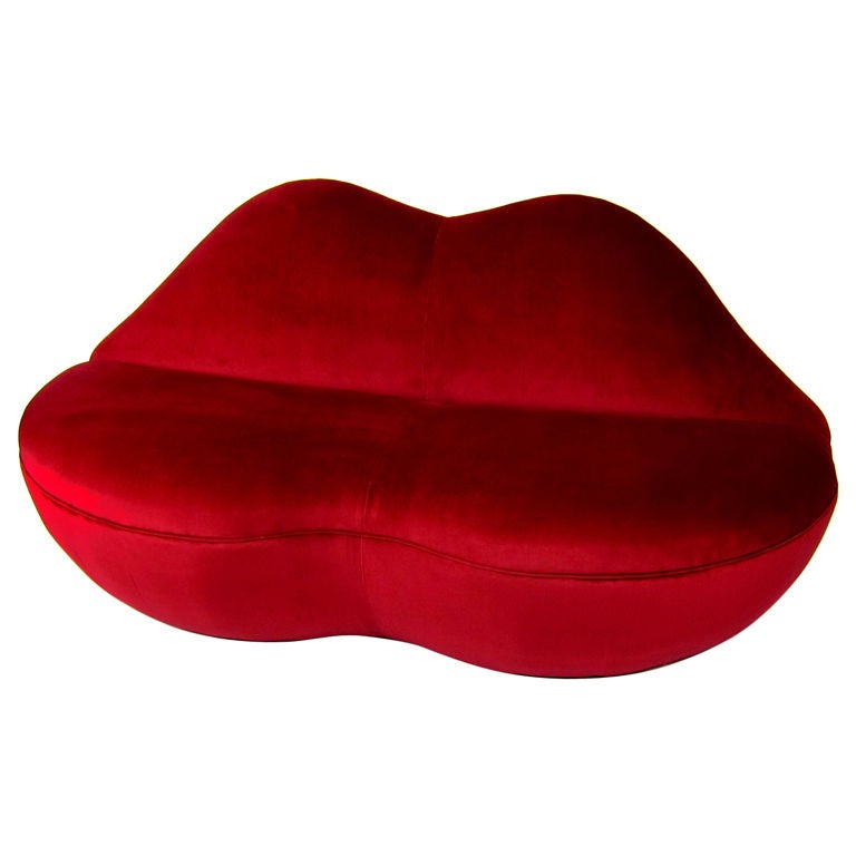 Red Velvet "Lips" Sofa in the manner of Salvador Dali