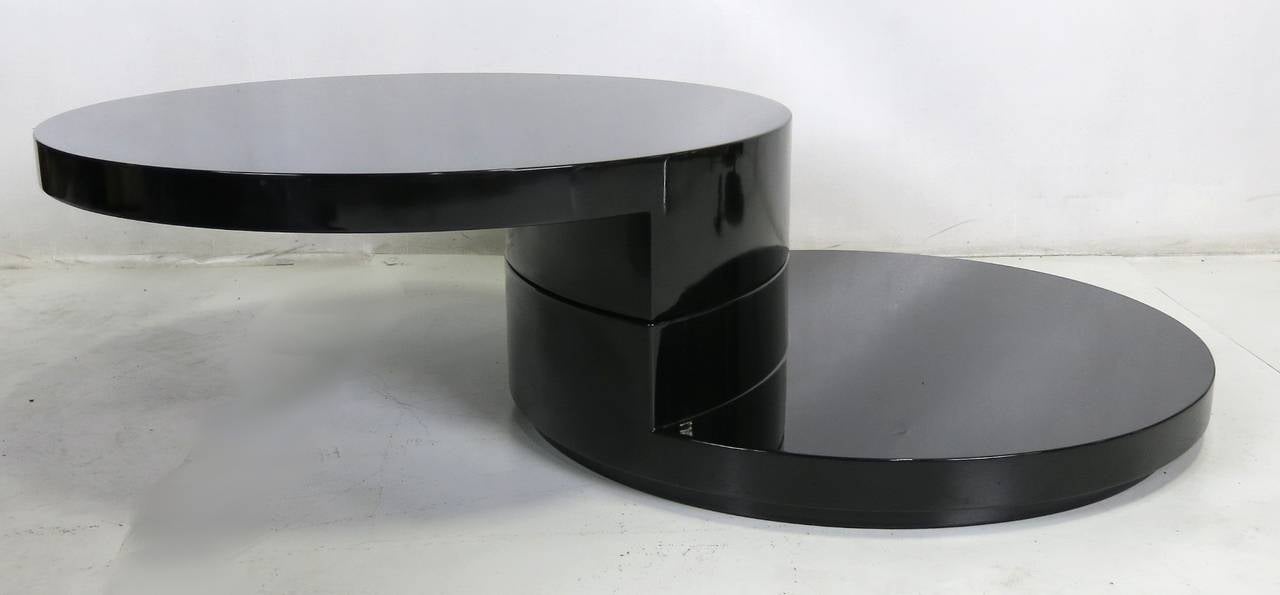 Late 20th Century Italian Black Lacquer Swivel Cocktail Table
