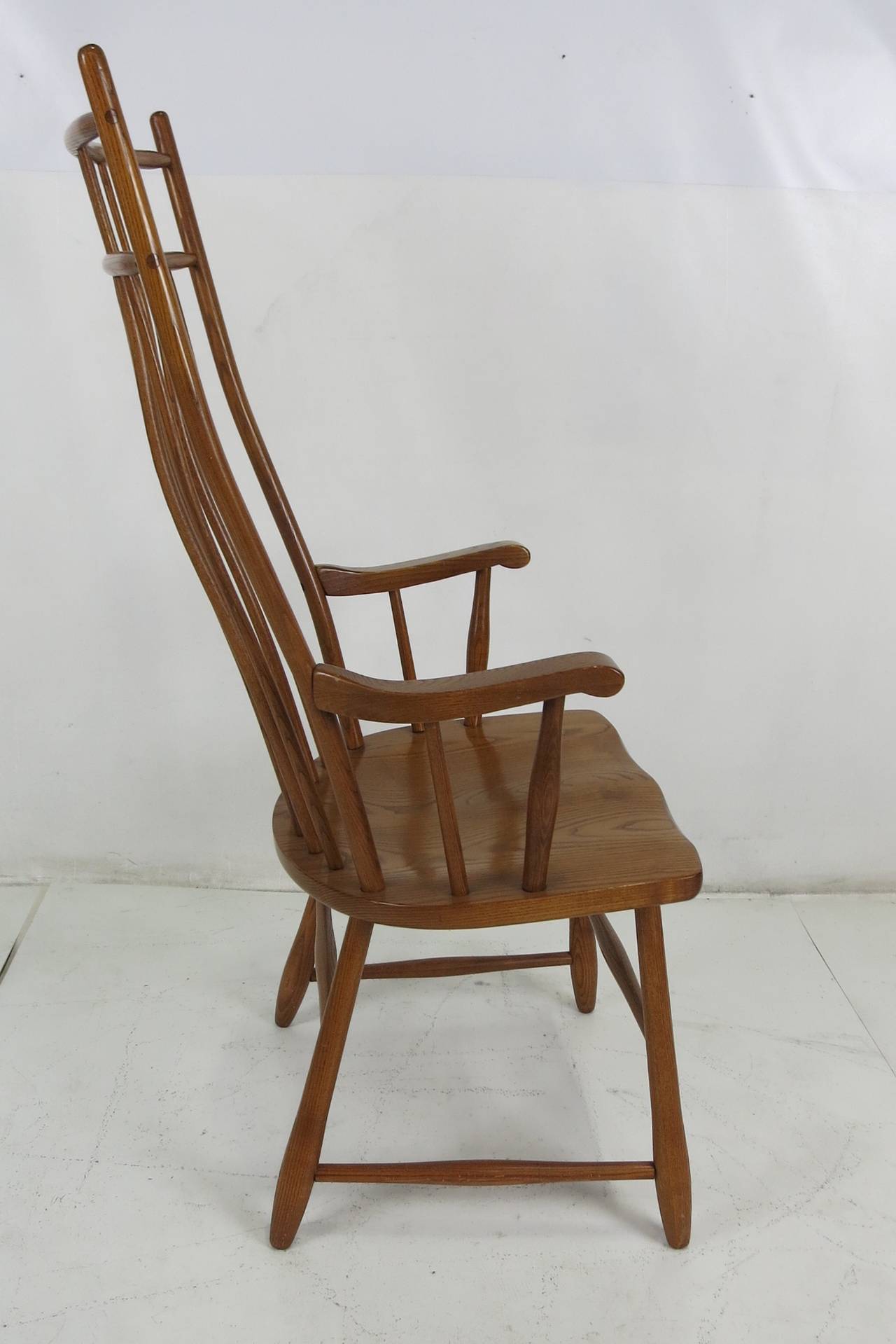 Set of six beautifully crafted Spindle Back Dining Chairs

Dimensions-

Arms- 25 x 23w x 43.5, 17.5
Sides- 19.75 x 22 x 41.5, 17.5