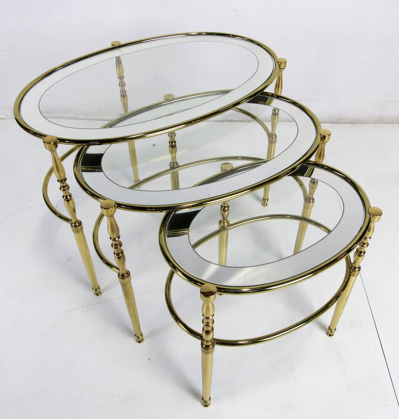 Modern Set of Three Brass Oval Chiavari Nesting Tables