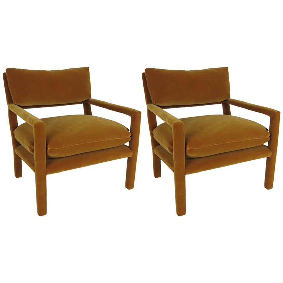 Pair of Fully Upholstered Open-Arm Lounge Chairs by Milo Baughman
