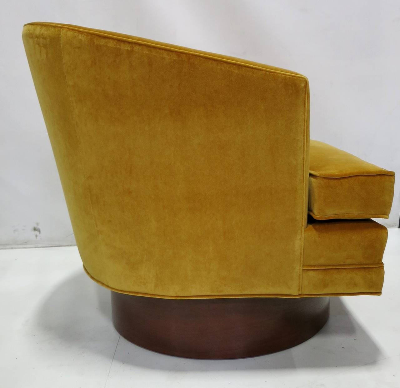 American Pair of Swivel Chairs by Harvey Probber