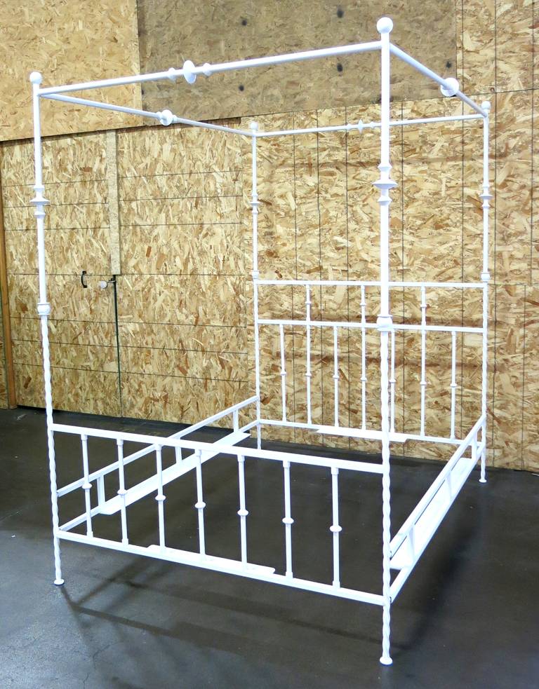 Steel Wrought Iron Bed in the style of Giacometti