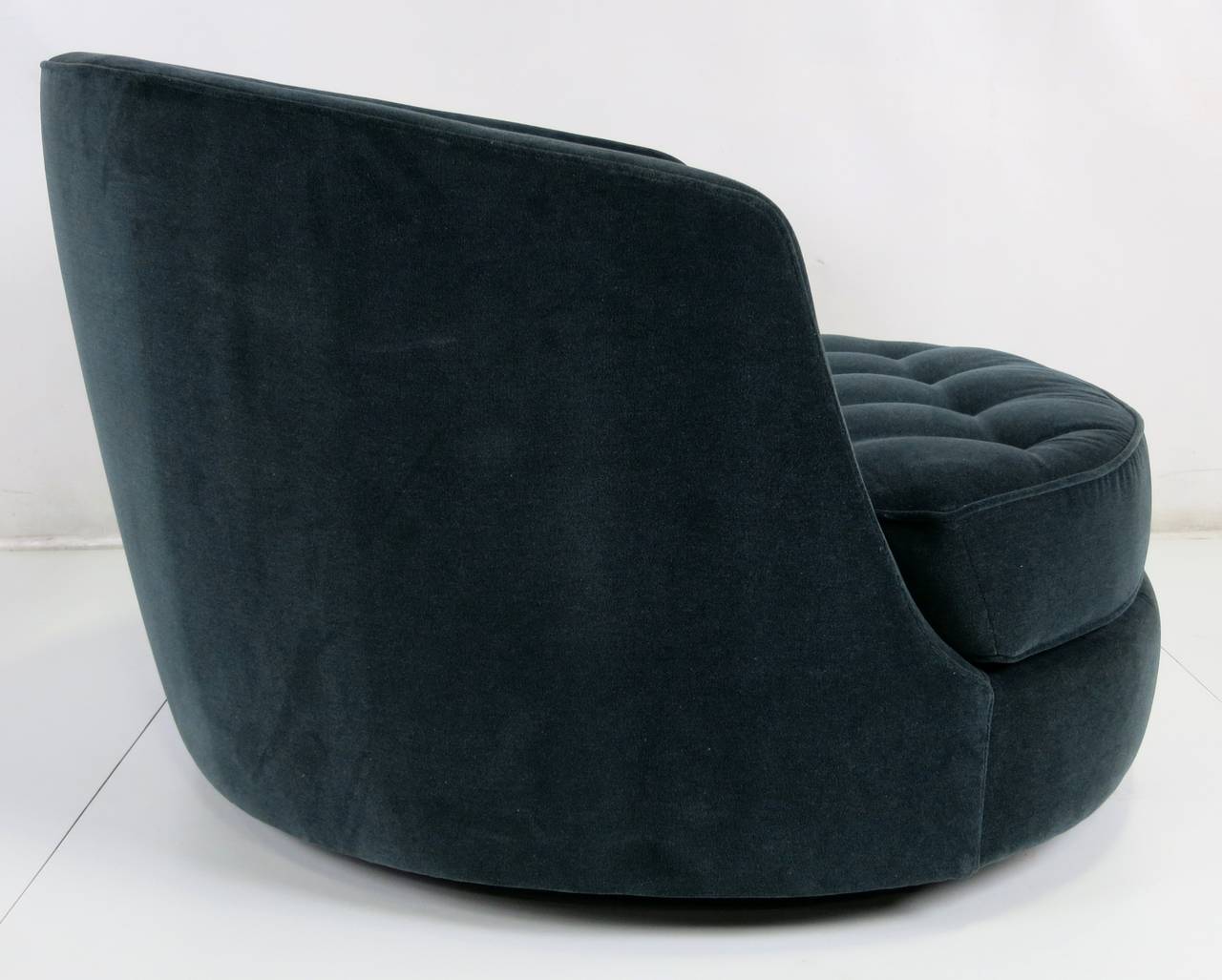 milo baughman tub chair