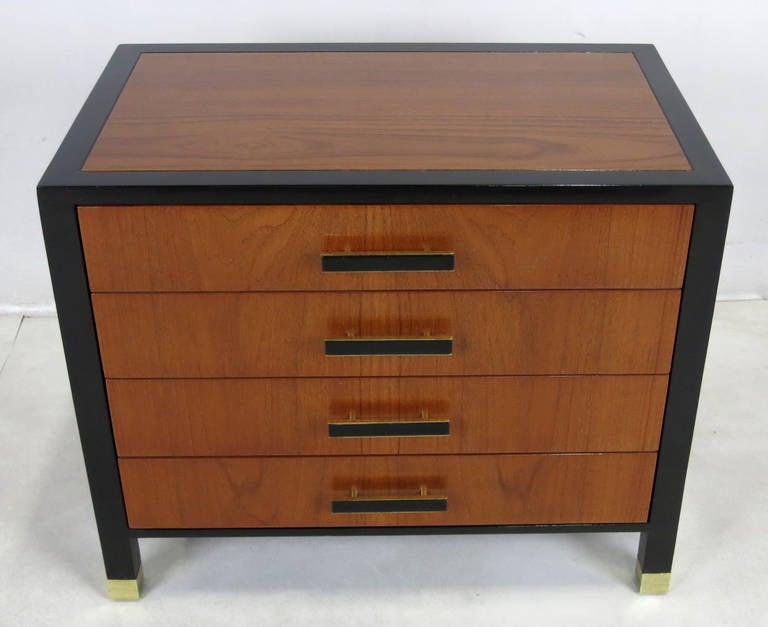 Pair of Mahogany and Rosewood Nightstands by Harvey Probber In Excellent Condition In Danville, CA