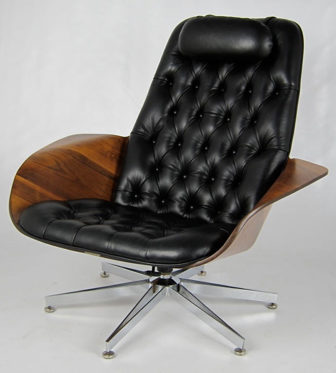 Mid-20th Century Restored George Mulhauser Lounge Chair with Ottoman