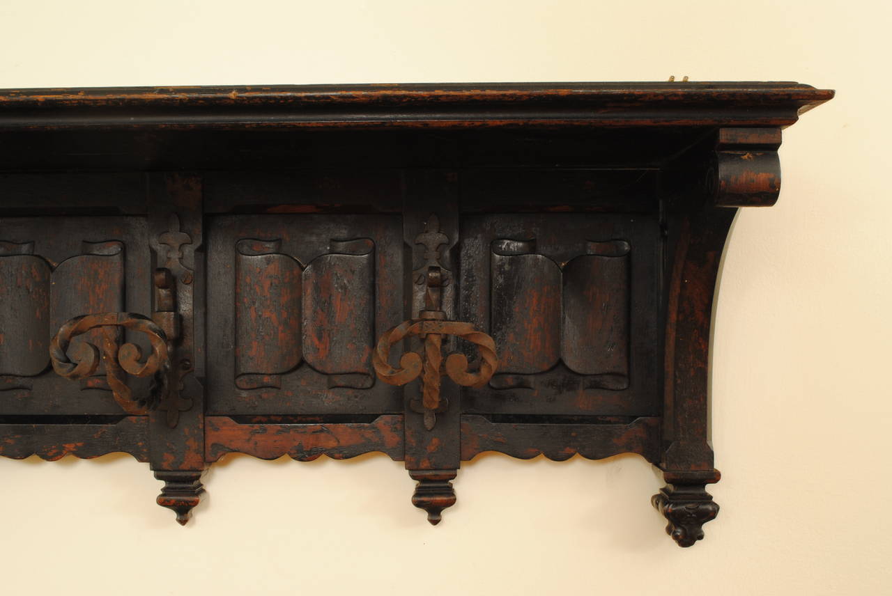 French Renaissance Style Carved and Painted Wall Shelf and Rack In Good Condition In Atlanta, GA