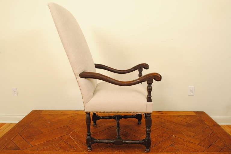 An Early 19th C. French Baroque Style Walnut Fauteuil In Excellent Condition In Atlanta, GA