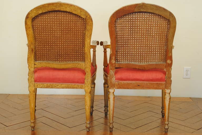 A Pair of Italian, Genovese, Late 18th Century Giltwood Poltrone In Good Condition In Atlanta, GA