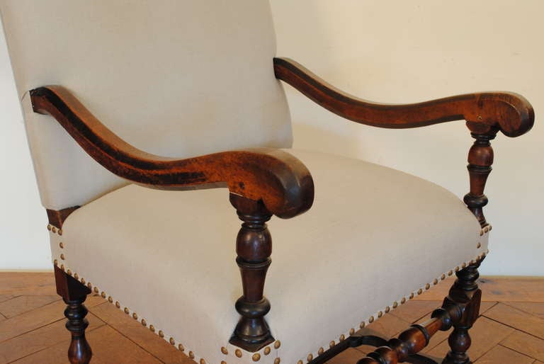 Walnut Fauteuil with Hexagonal Arm and Wonderful Stretcher, French Louis XIII 2