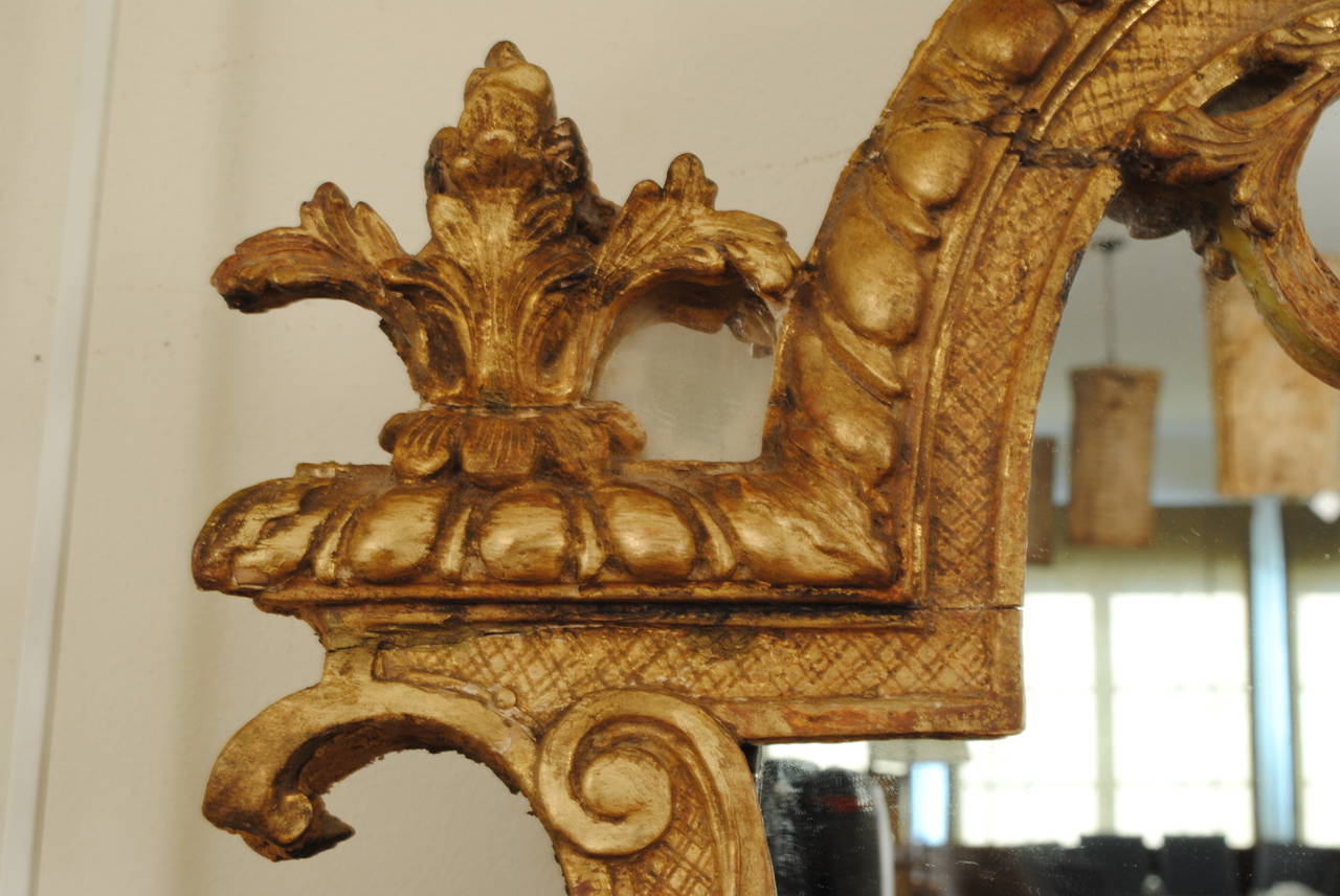 French Regence Period Carved Giltwood Mirror, Early 18th Century 3
