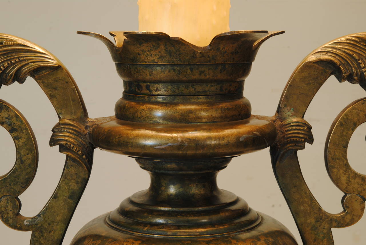 Baroque Large 17th-18th Century Italian Bronze Handled Urn Mounted as a Table Lamp