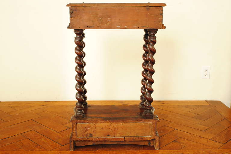 18th Century and Earlier A Rare and Elegant Italian Baroque Period Walnut Inginocchiatoio