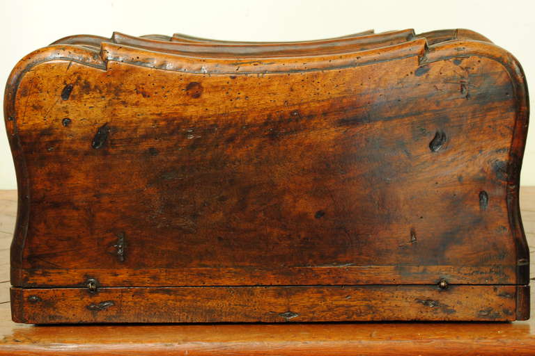 A Rare and Elegant Italian Baroque Period Walnut Inginocchiatoio 6