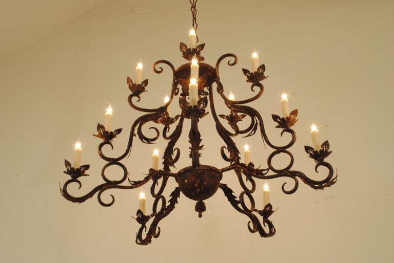 Spanish Rococo Style Provincial Wrought & Painted Iron 15-Light Chandelier In Good Condition In Atlanta, GA