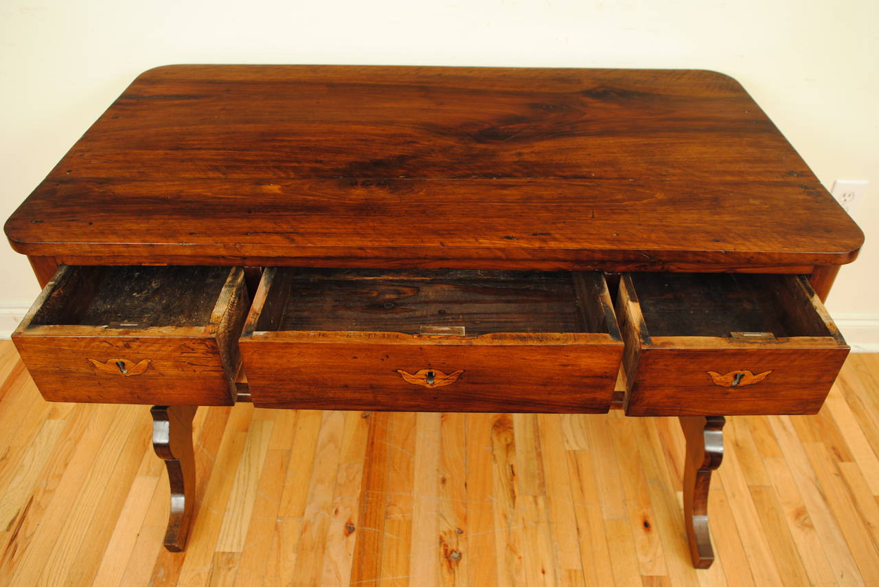 Italian, Tuscany, Walnut Three-Drawer Writing Table/Desk, 19th Century In Excellent Condition In Atlanta, GA