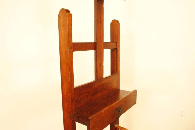 Adjustable Oak Easel on Casters 4