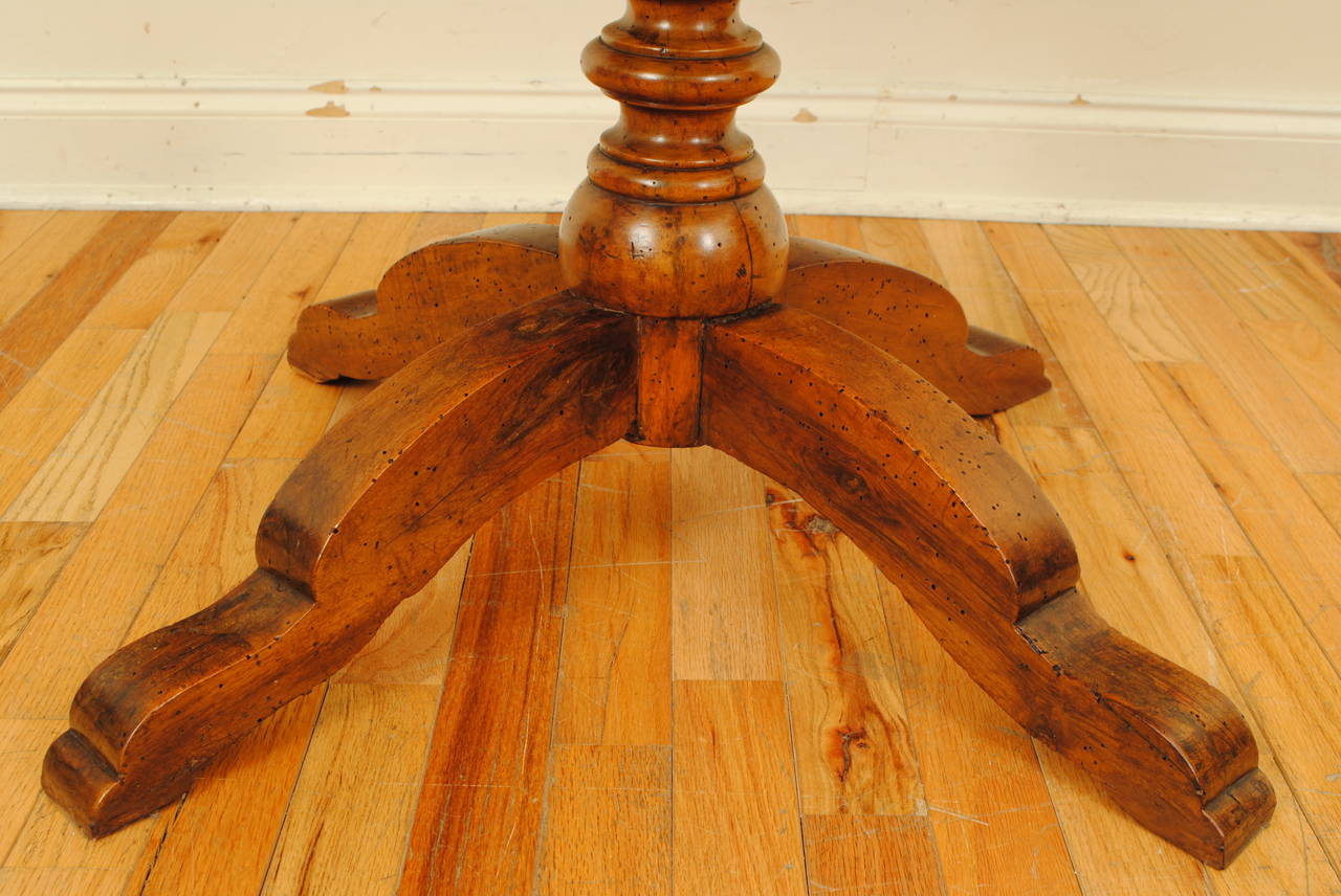 Mid-19th Century Tuscan Neoclassical Walnut and Inlaid Center Table