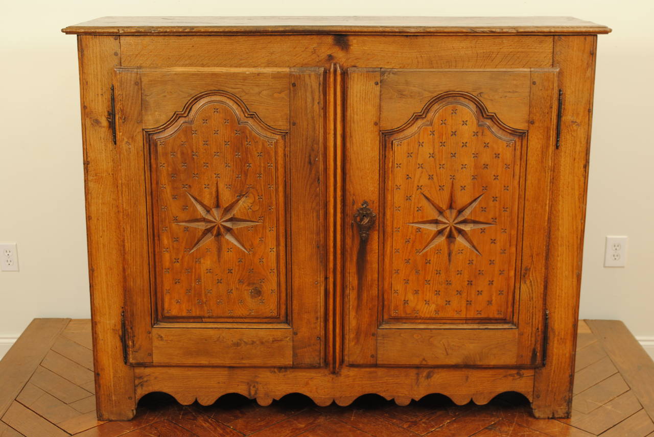 French Early 18th Century Carved Light Oak Two-Door Tall and Shallow Buffet