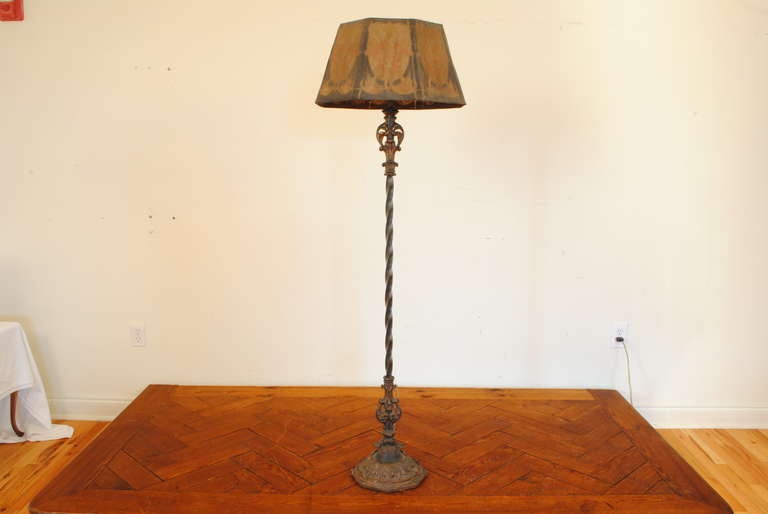 An Arts and Crafts Painted Iron and Metal Floor Lamp with Original Shade In Excellent Condition In Atlanta, GA