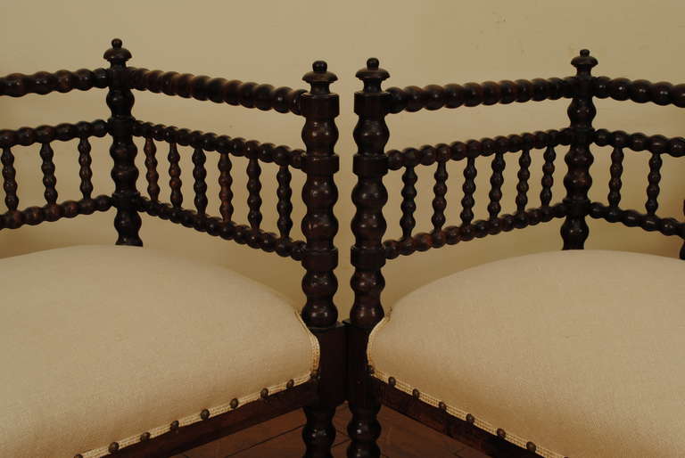 Unusual Set of Italian Turned Walnut Angled Chairs, 19th century 1
