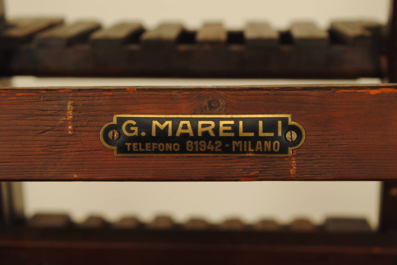 Italian Folding Library or Gallery Ladder from the Early 20th Century In Excellent Condition In Atlanta, GA