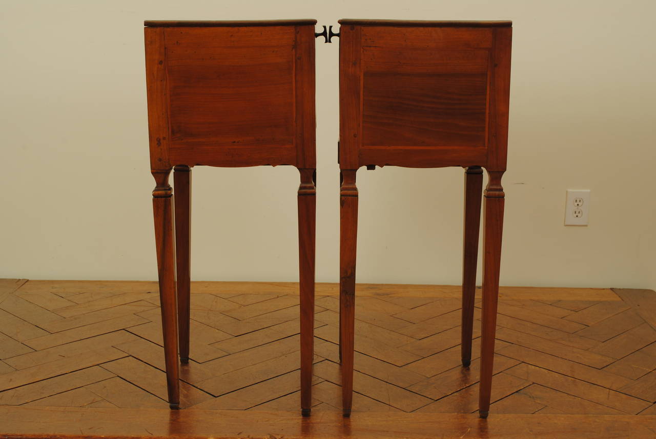 Pair of Italian, Veneto, Late Louis XVI Period Walnut and Inlaid Commodini 1