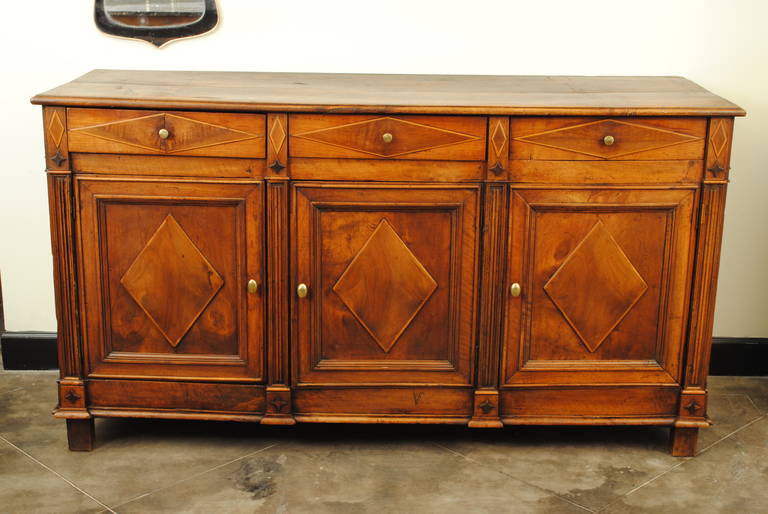French Neoclassic Buffet in Walnut, Paneled Doors and Drawers, 19th Century