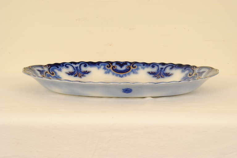 Edwardian A Handsome Set of 19th Century English Dinnerware