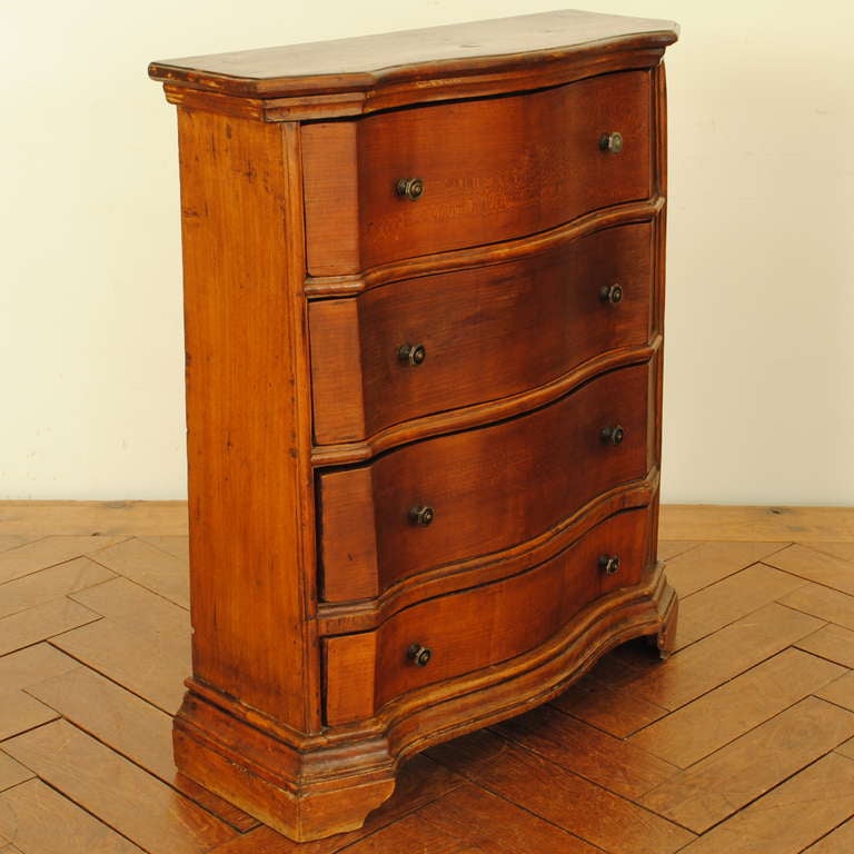 An Italian Baroque Style 19th Century 4-Drawer Commodino
