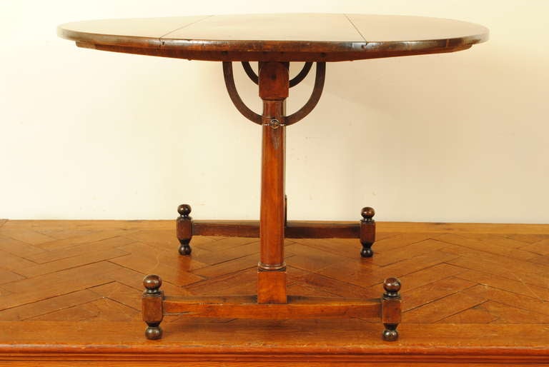 Directoire A Rare French Late Neoclassic 2nd Quarter 19th Century Oval Walnut Dining Table