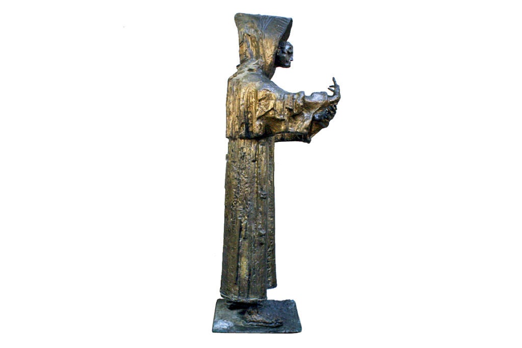Serrano participates in the Spanish Pavilion of the New York World’s Fair and exhibits in the Carnegie Museum of Art in Pittsburgh during the year 1964.  This sculpture is purported to have been in the exhibition at the Spanish Pavilion.  Depicting