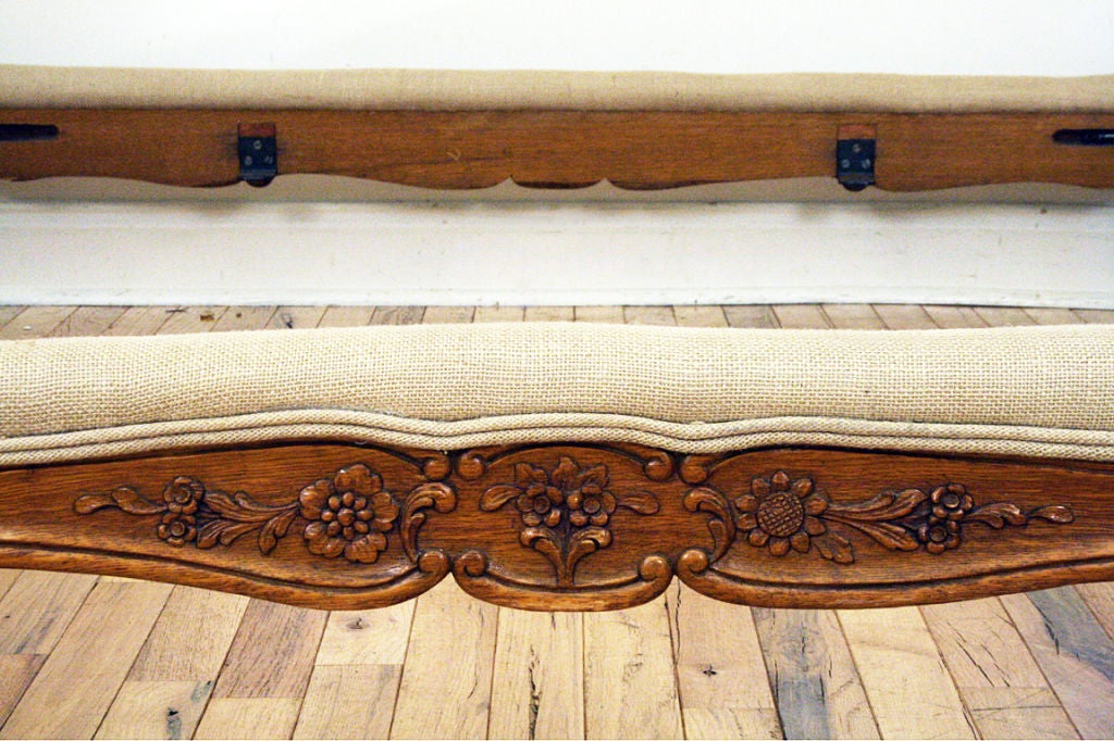20th Century An Oak or Chestnut French LXV Style Queen Sized Bed