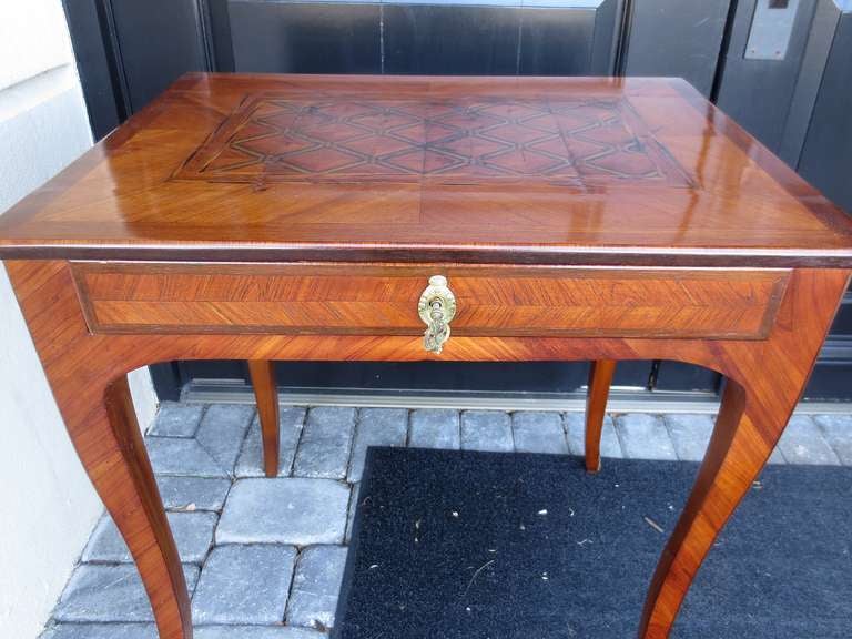18th/19th Century French Louis XV Style Side Table with Parquetry Inlay In Good Condition In Atlanta, GA