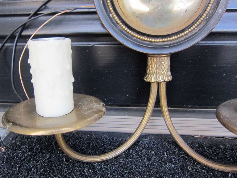 Pair of 20th Century Brass Sconces with Star Detail In Good Condition In Atlanta, GA