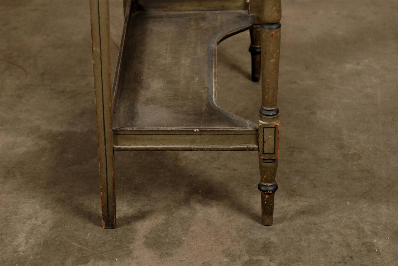 Early 19th Century Painted Wash Stand 4