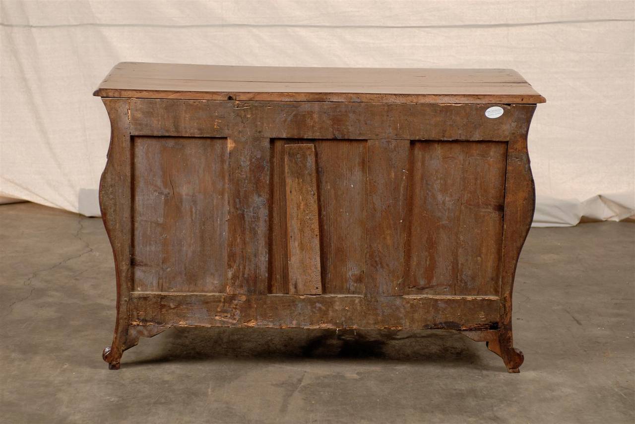 18th Century French Commode 3