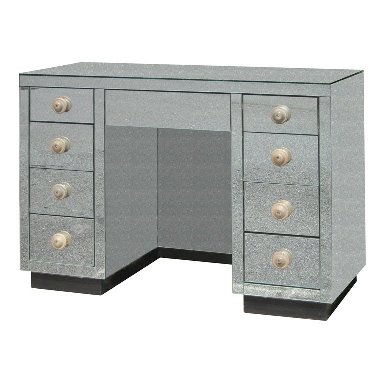 large mirrored dressing table