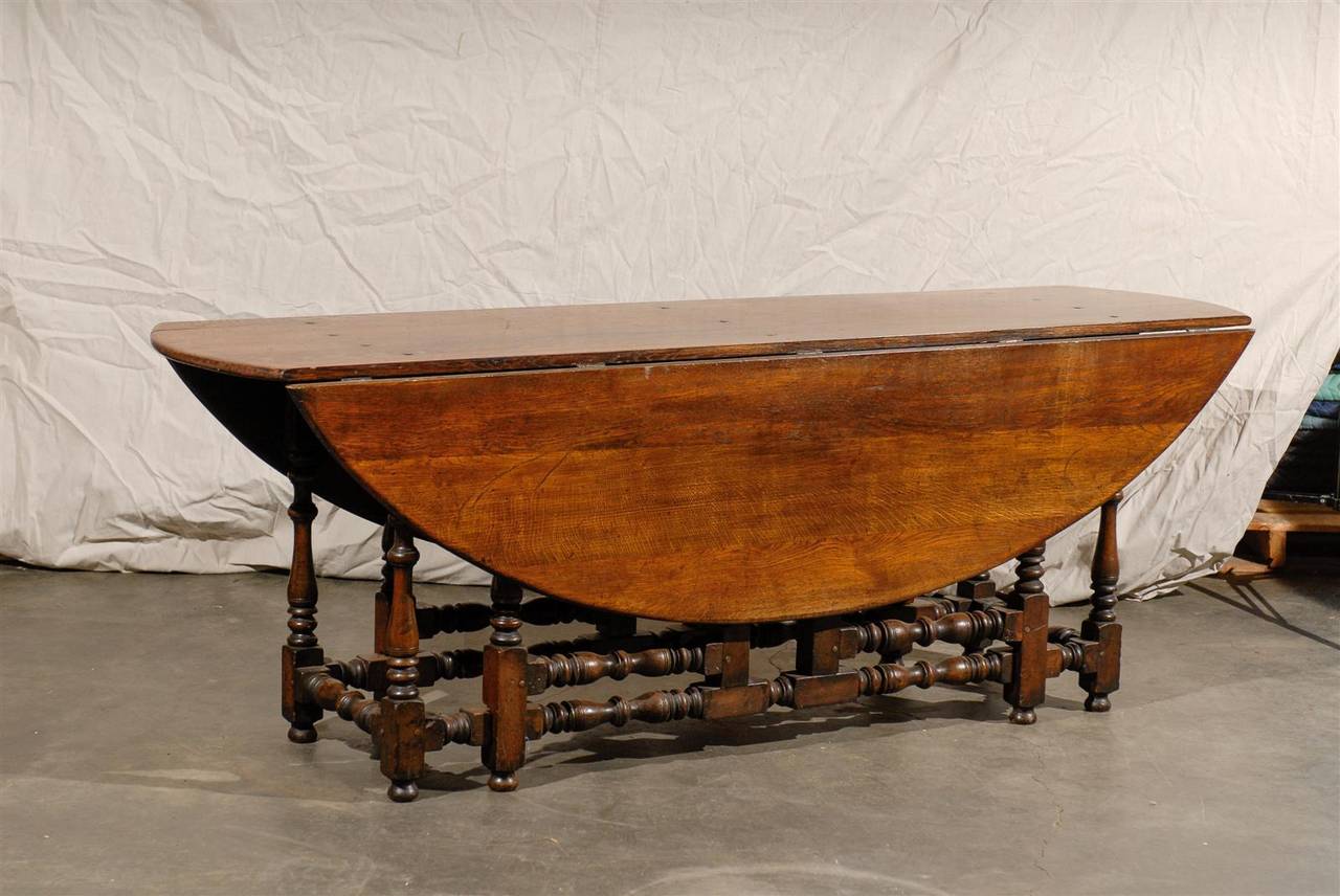 20th Century Large Old Gateleg Table 7