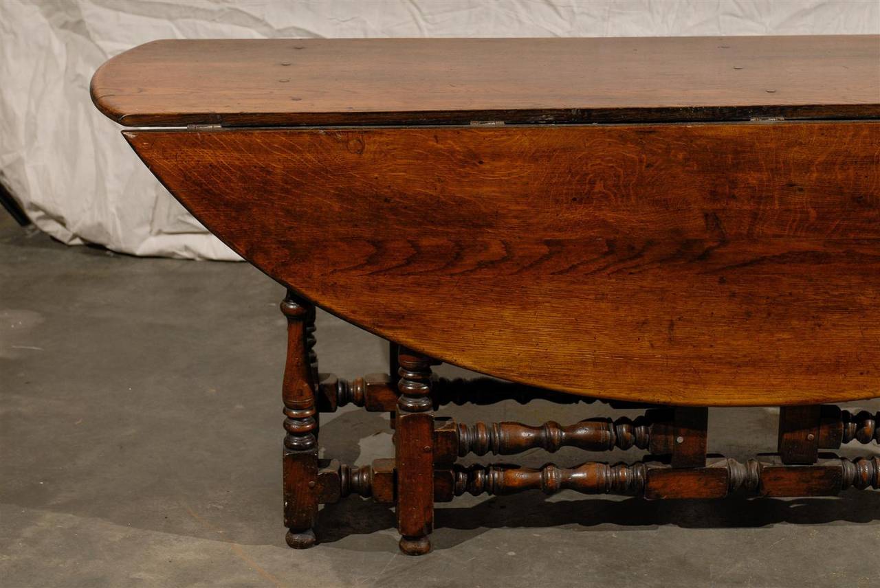 20th Century Large Old Gateleg Table 3