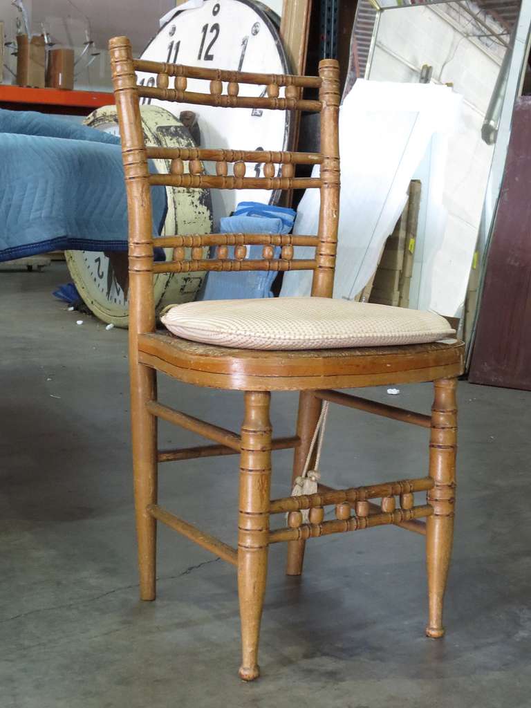 Set of Six 19th Century American Hitchcock Style Chairs In Good Condition In Atlanta, GA