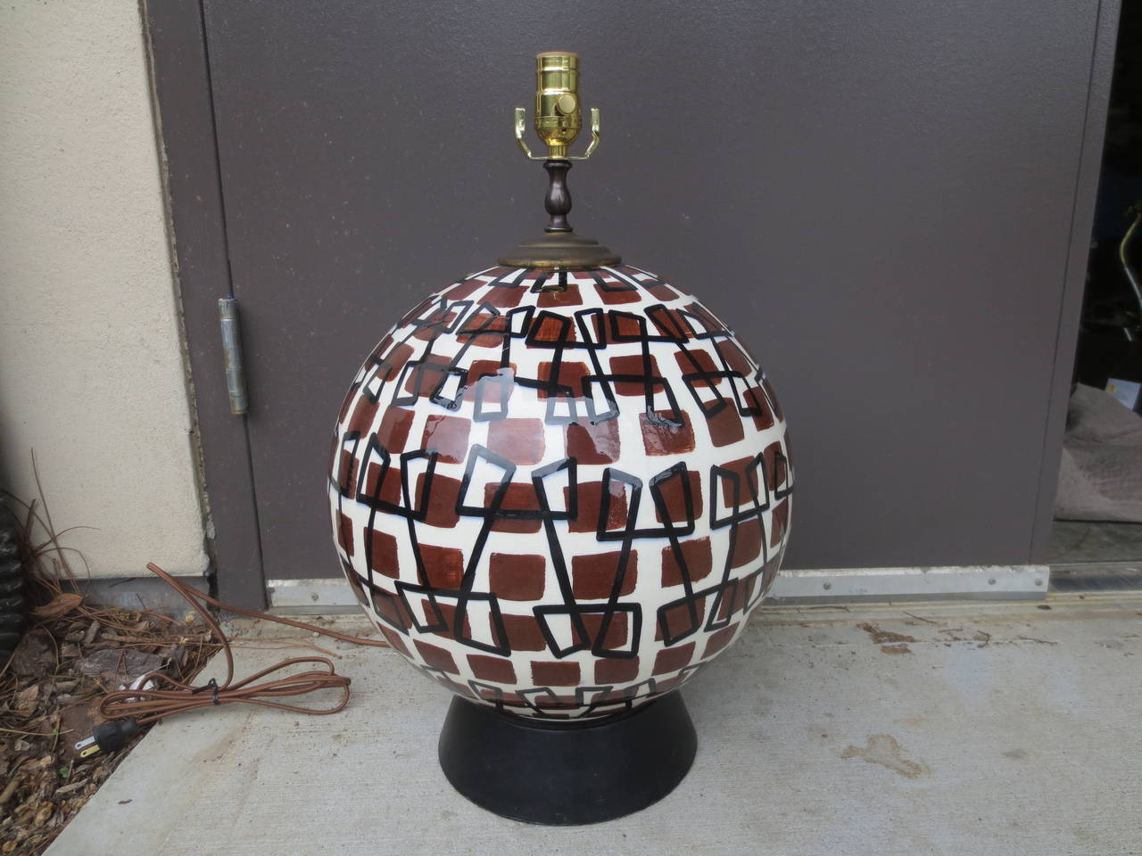 Mid-20th century Italian glazed ceramic lamp
New wiring.