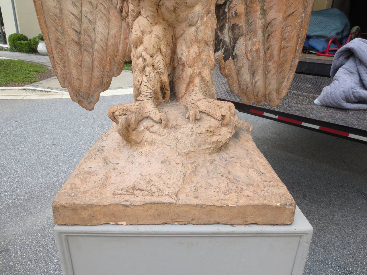 Terracotta Eagle, Impressive Scale In Good Condition For Sale In Atlanta, GA