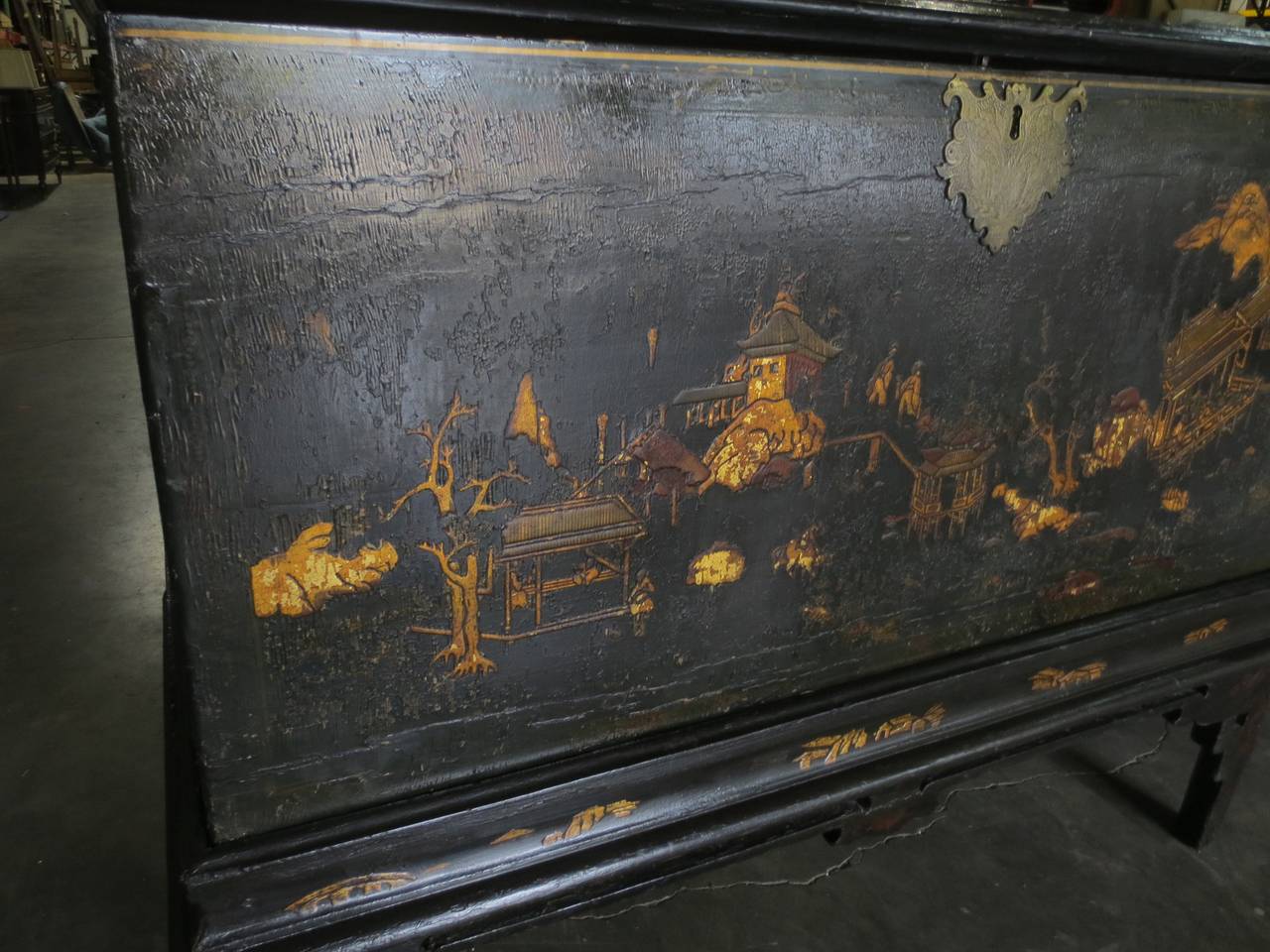 18th/19th Century Chinoiserie Trunk on Stand 1