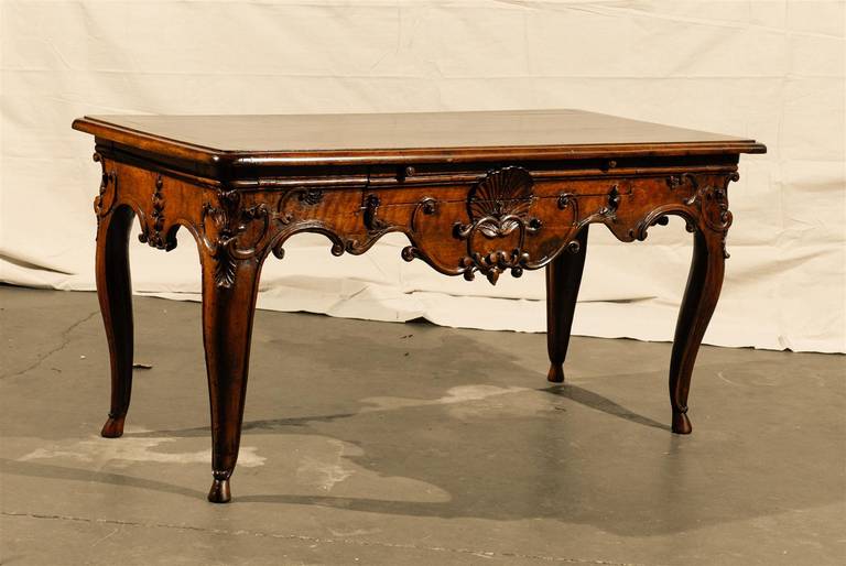 Finely carved 18th/19th century French Regence fruitwood console table
Beautiful carving. Early.