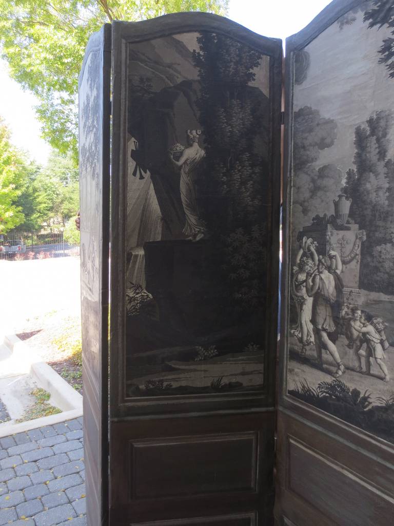 19th Century Neoclassical Wallpaper Paneled Screen in Grisaille, Possibly Dufour In Excellent Condition In Atlanta, GA