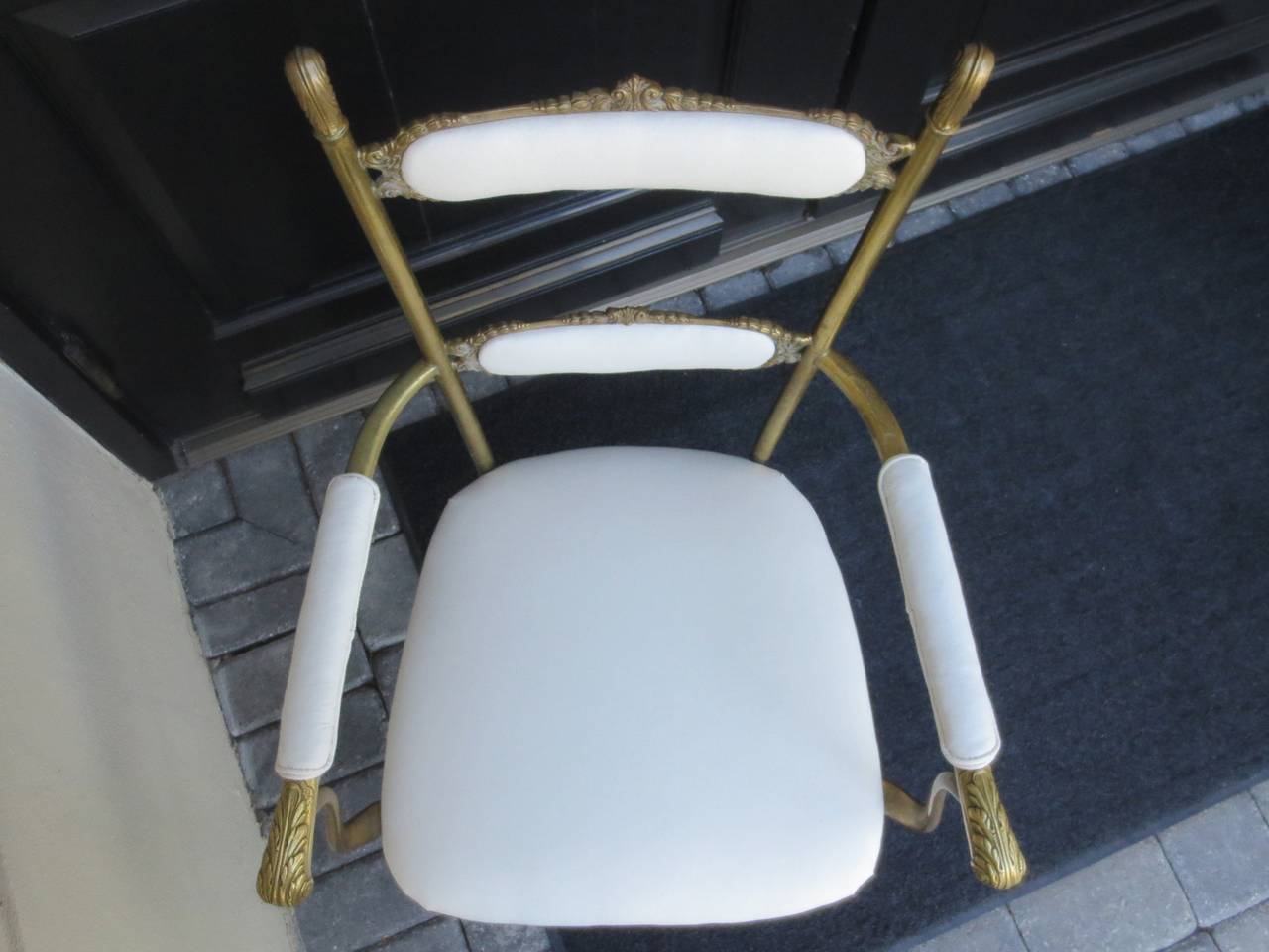 Pair of Mid-20th Century Italian Brass Chairs by Chiavari, circa 1950 In Good Condition In Atlanta, GA