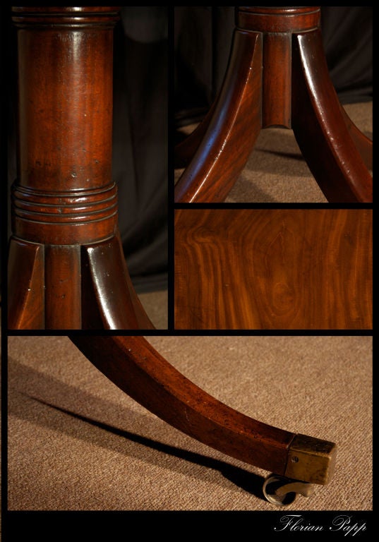 Refined George III Mahogany Two Pedestal Dining Table, circa 1800 3