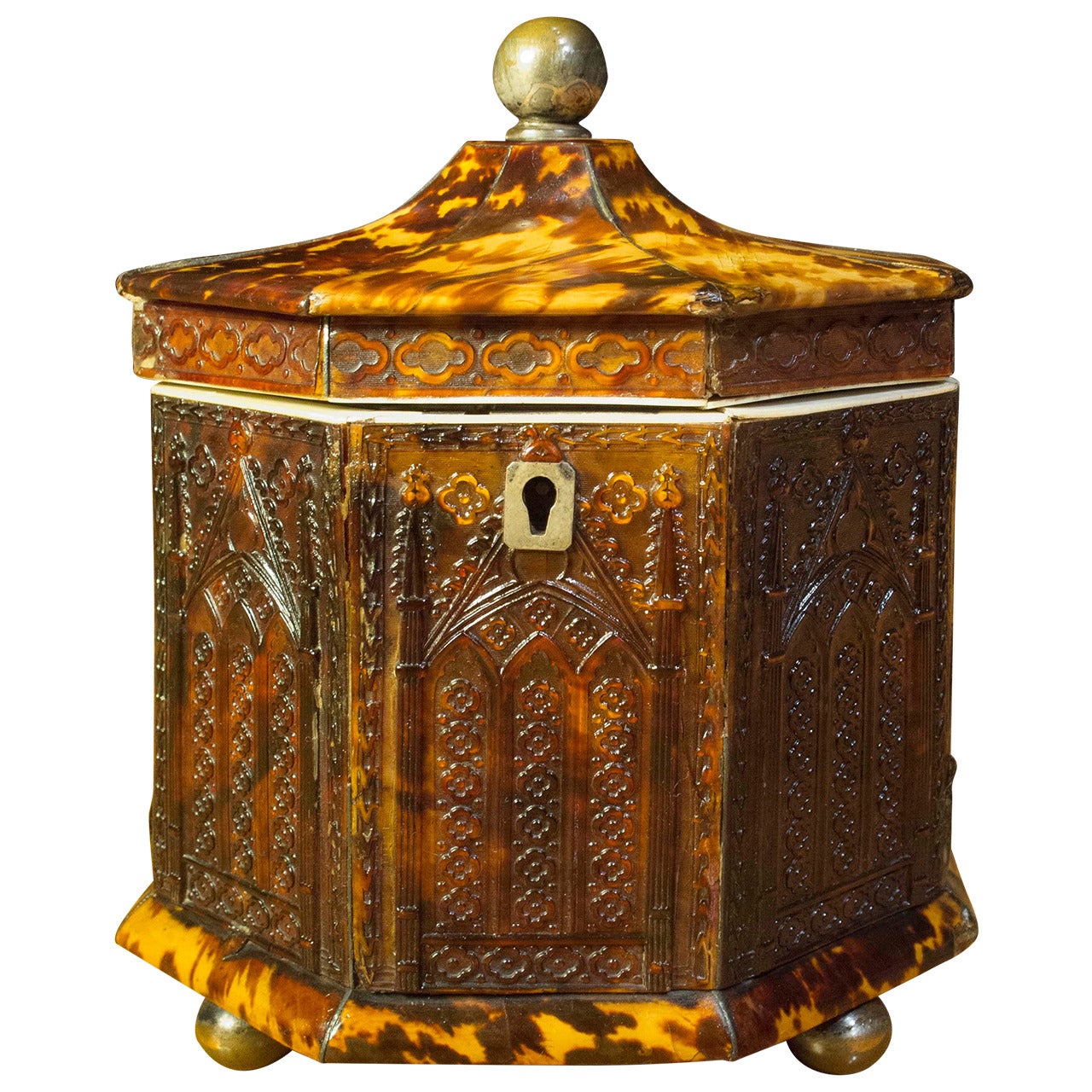 Pressed Tortoiseshell Tea Caddy with Brass Finial, circa 1820 For Sale