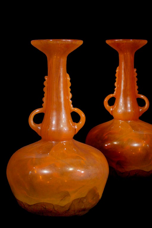 Art Deco Pair of Schneider Art Glass Vases of Unusual Form and Color, French, circa 1925 For Sale